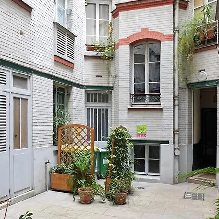Апартаменты Bac St. Germain Париж
